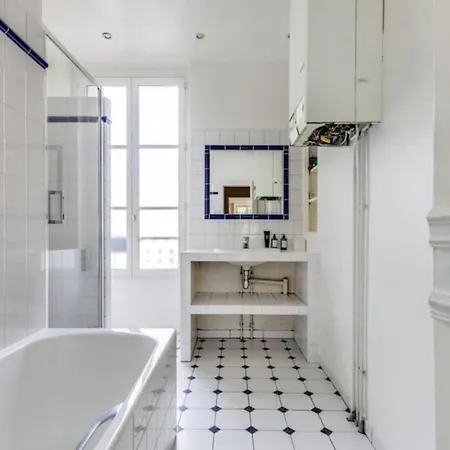 Apartment La Fleur Du Bosquet - Sumptuous- Eiffel Tower View *